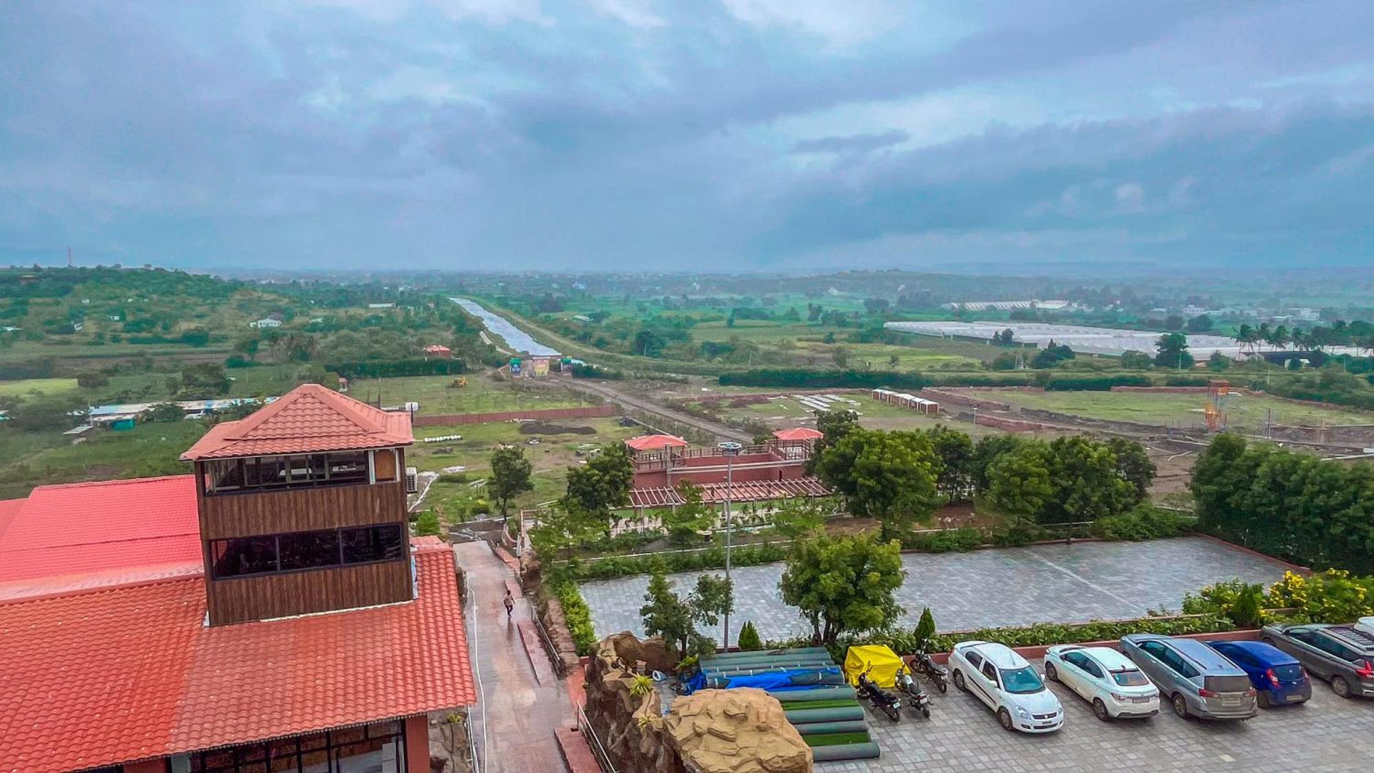 Regenta Bharti Amusement & Adventure Resort Pune, Urulikanchan Uruli Kanchan Luaran gambar